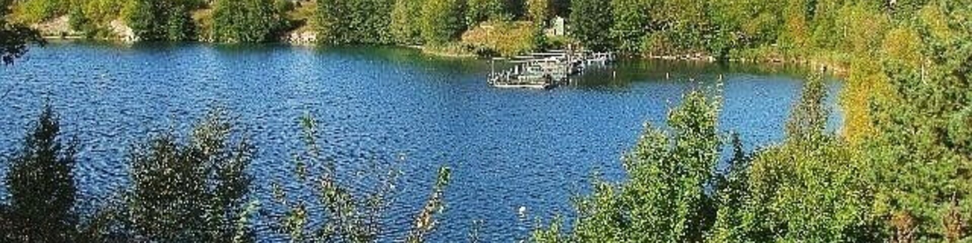 Der Kreidesee mit Fischzucht und Tauchbasis