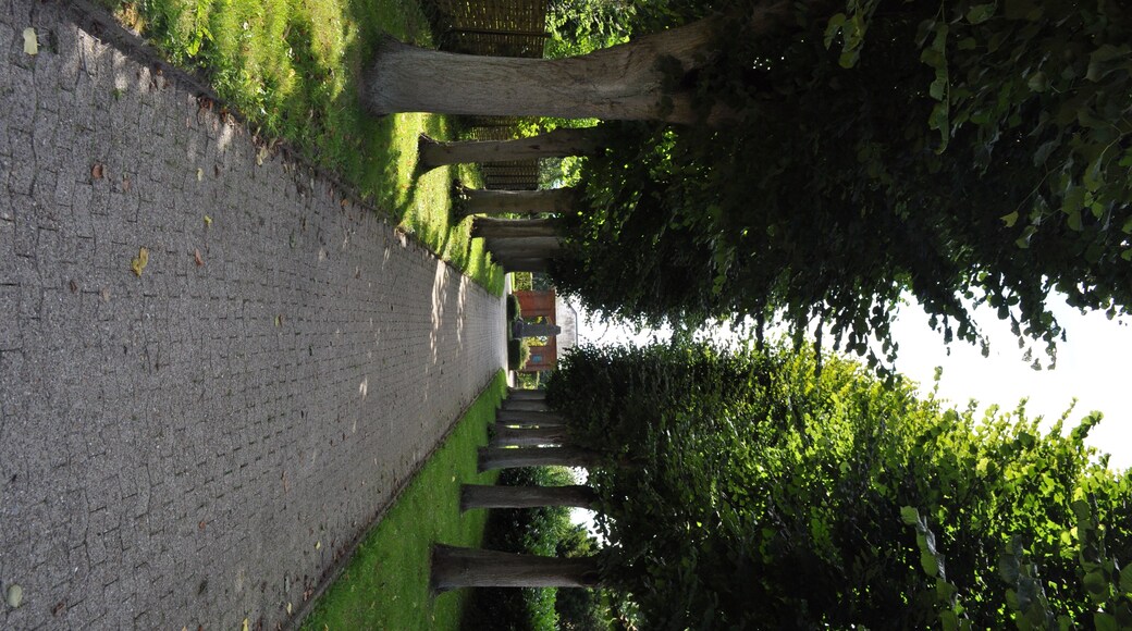 This is a photograph of an architectural monument. It is on the list of cultural monuments of Hemmoor, no. 35.202.200.020