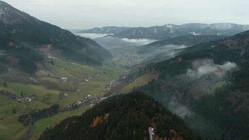 Simonswรคldertal from Parapente in Nevember