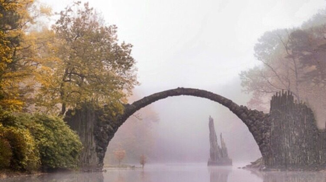 The Devil’s Bridge
(Rakotzbrücke) was built almost 150 years ago, back in 1860. Because of the unique construction accuracy, the bridge and its reflection merge into a perfect circle, regardless of the point of observation.
#kromlau #germany #devilsbridge #rakotz