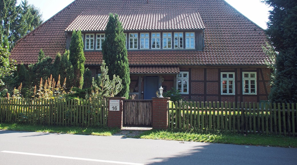 Bauernhaus in Fachwerkbauweise (von 1813) Loher Str.16, Dalle, Gemeinde Eschede, Landkreis Celle