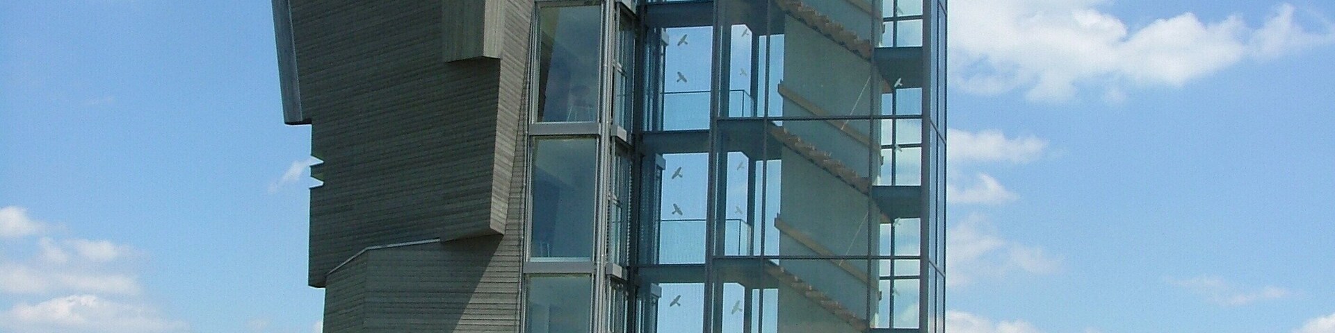 Erkheim Turm an der Autobahn von Dieter Kunert