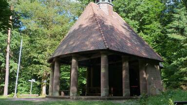 Winterkirchel zwischen Erfweiler und Hauenstein, fotografiert am 23.06.2013