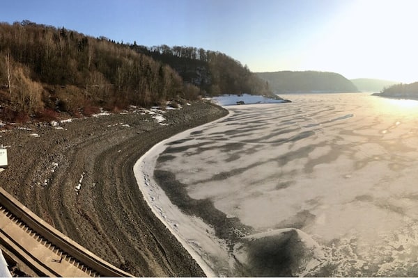 Blick auf den Stausee