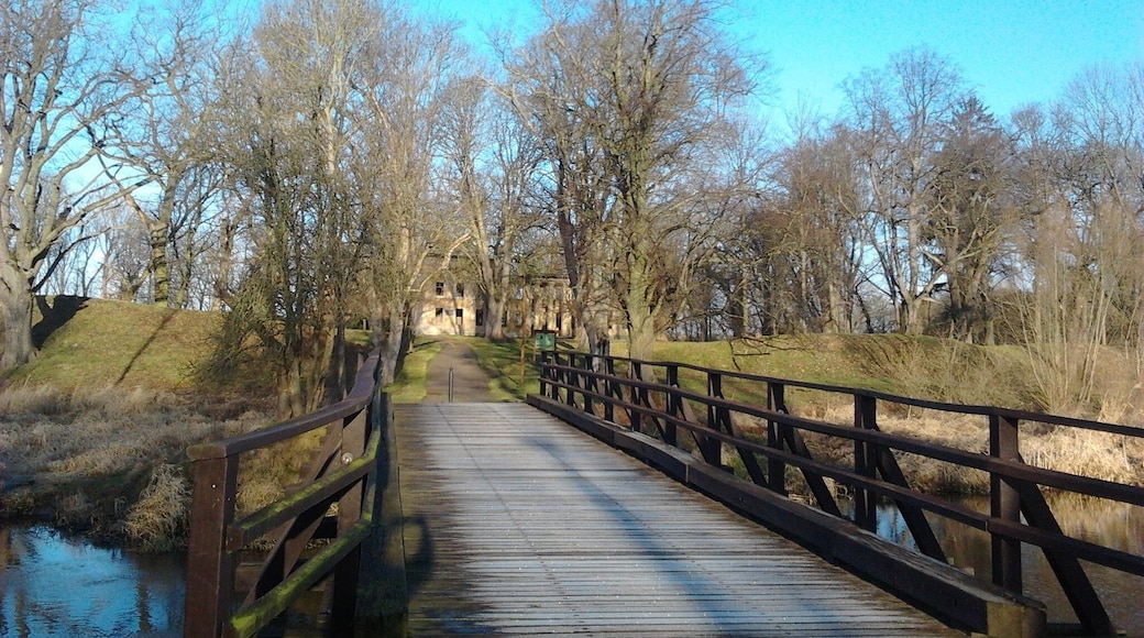 Haus Demmin, Brücke über die Tollense