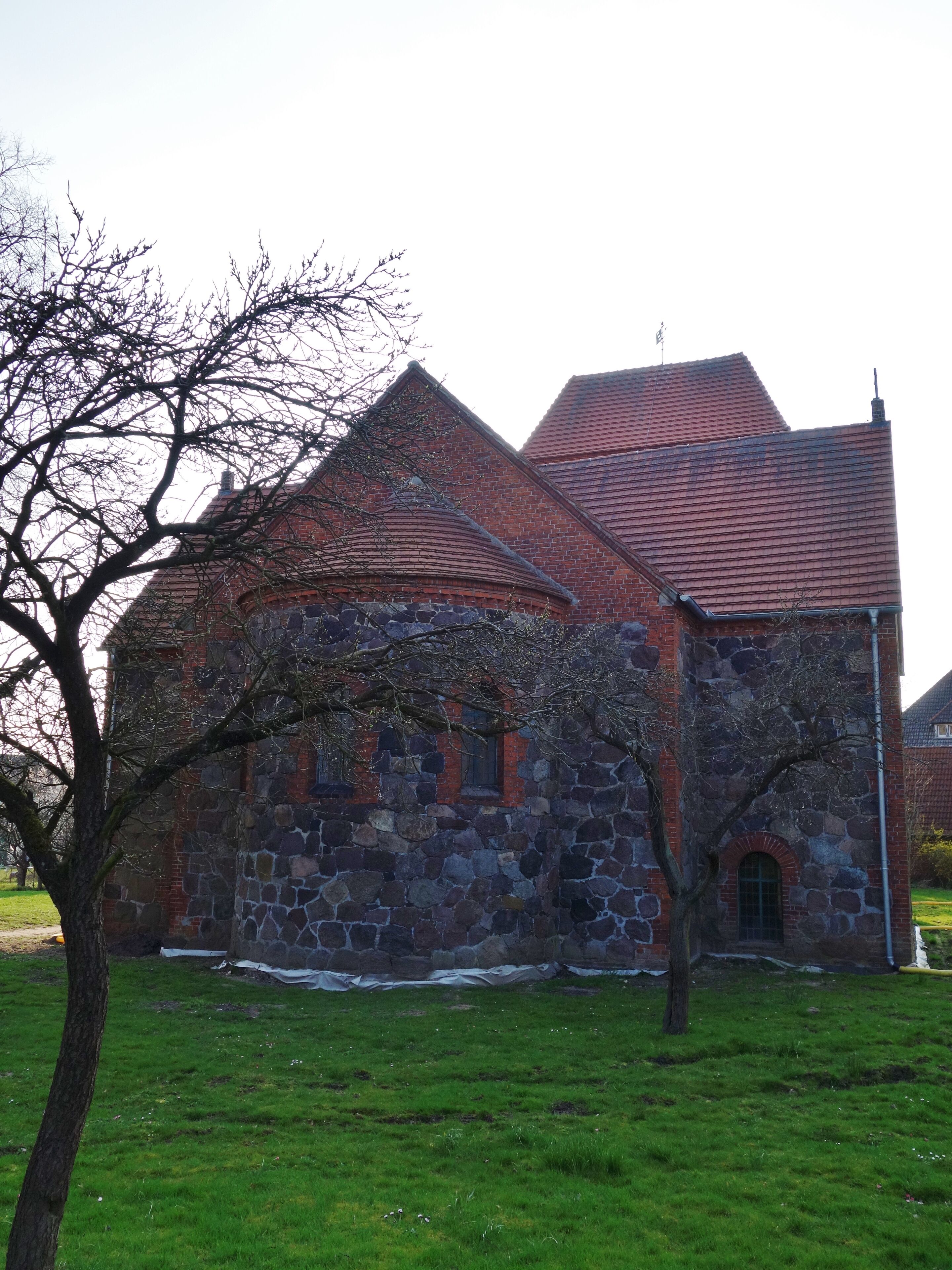 This is a picture of the Brandenburger Baudenkmal (cultural heritage monument) with the ID