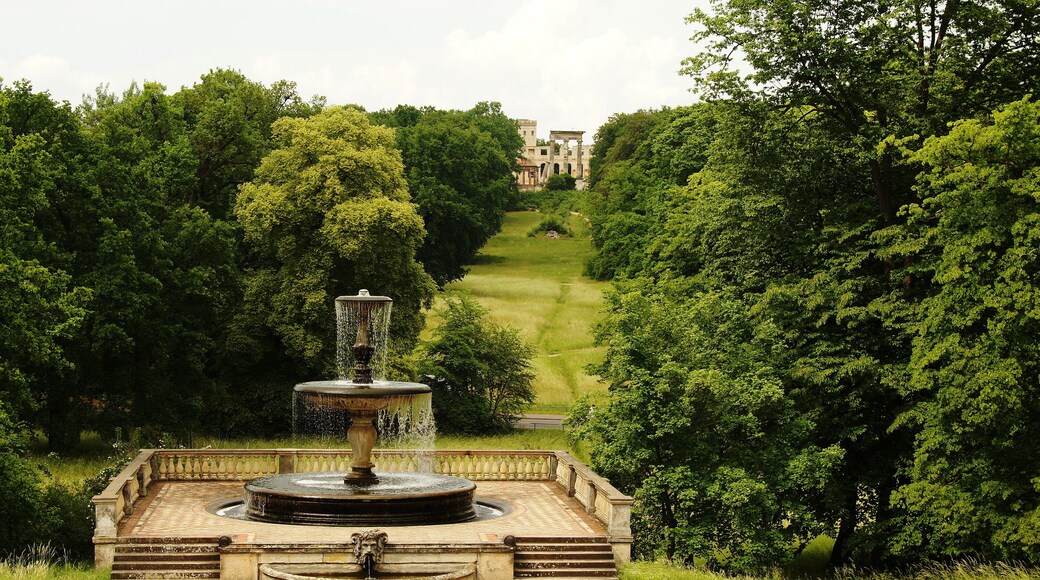 Rossbrunnen und Ruinenberg - Park Sanssouci - Potsdam
