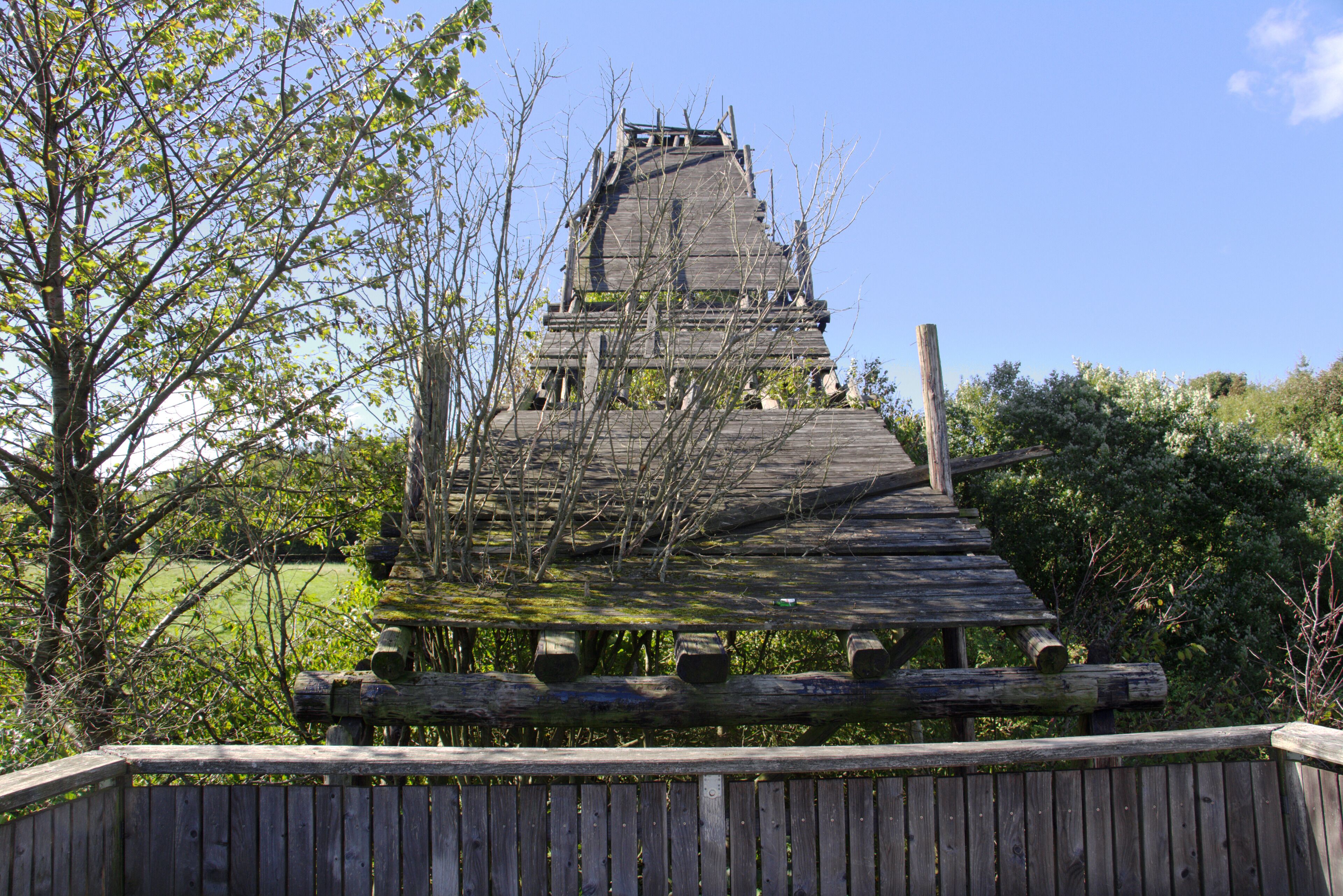 This is a picture of the hessian Kulturdenkmal (cultural monument) with the ID