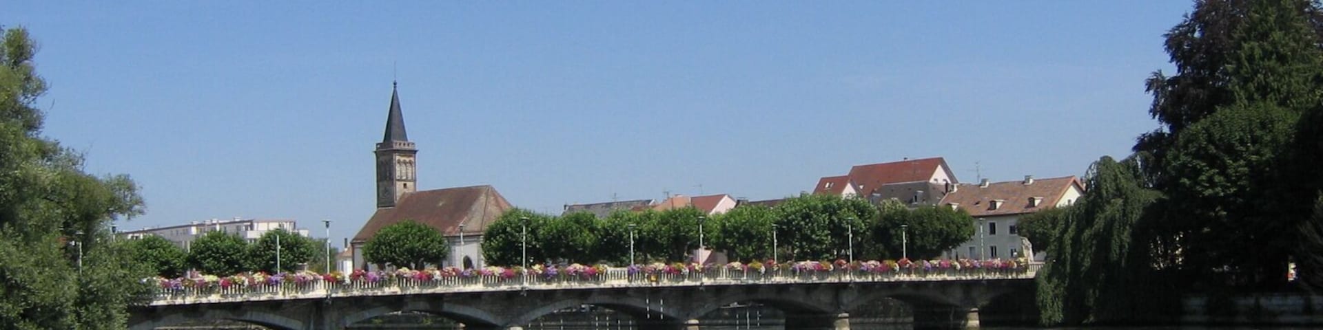 Le pont et le Temple