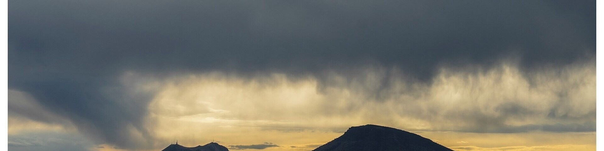 On the Road
#goldenhour #sunrise #ontheroad