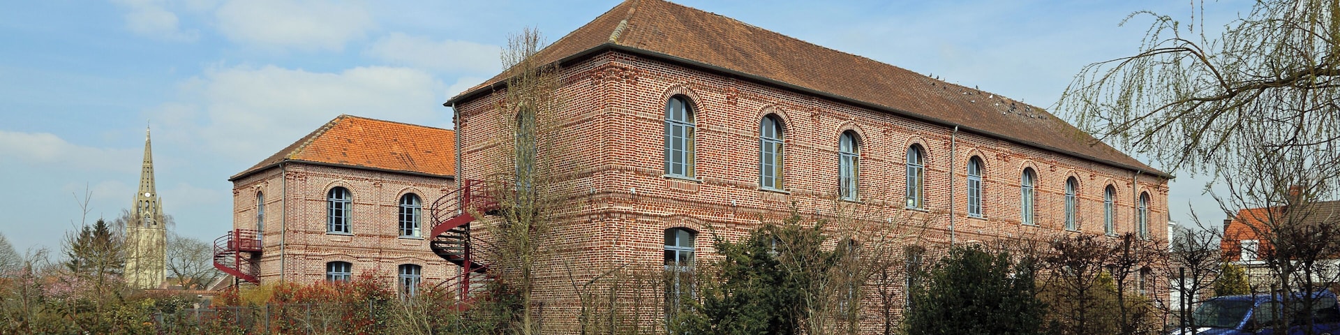 Steenvoorde (Département du Nord, France), rue Carnot: former municipal girl's school, now cultural centre 'Jean-Paul Bataille'