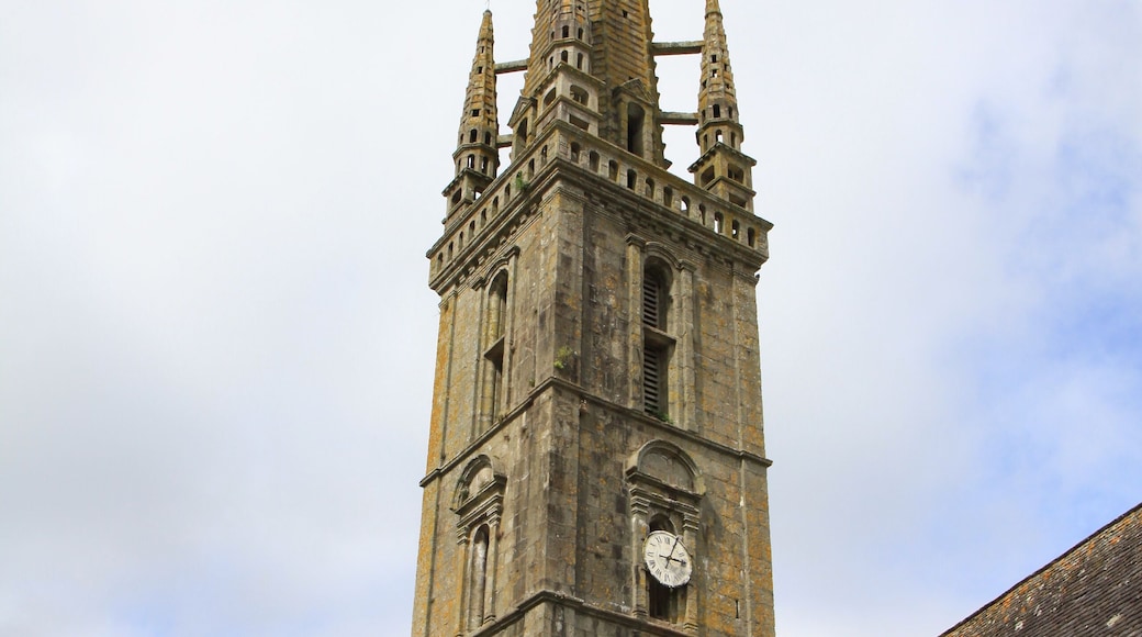 This building is classé au titre des Monuments Historiques. It is indexed in the Base Mérimée, a database of architectural heritage maintained by the French Ministry of Culture, under the reference PA00090450 .