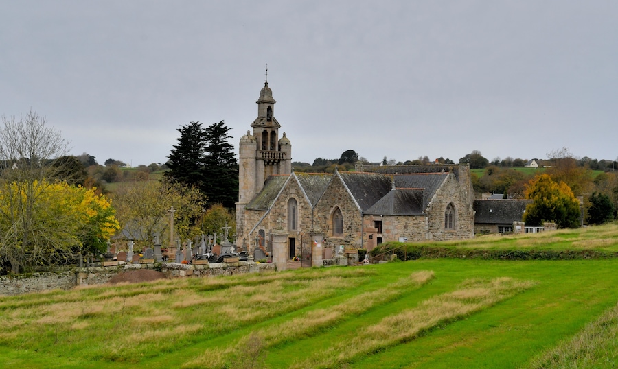 Eglise de Saint-Quay-Perros en Bretagne - France