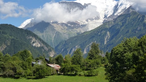 vue depuis la route de st nicolas de veroce