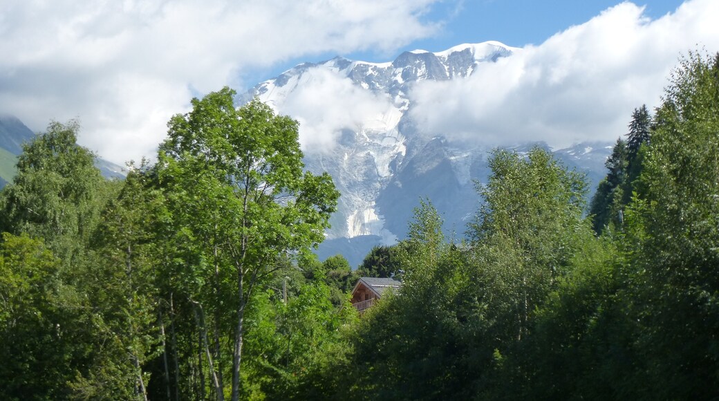 vue depuis la route de st nicolas de veroce