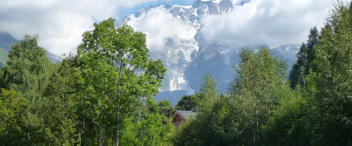 vue depuis la route de st nicolas de veroce
