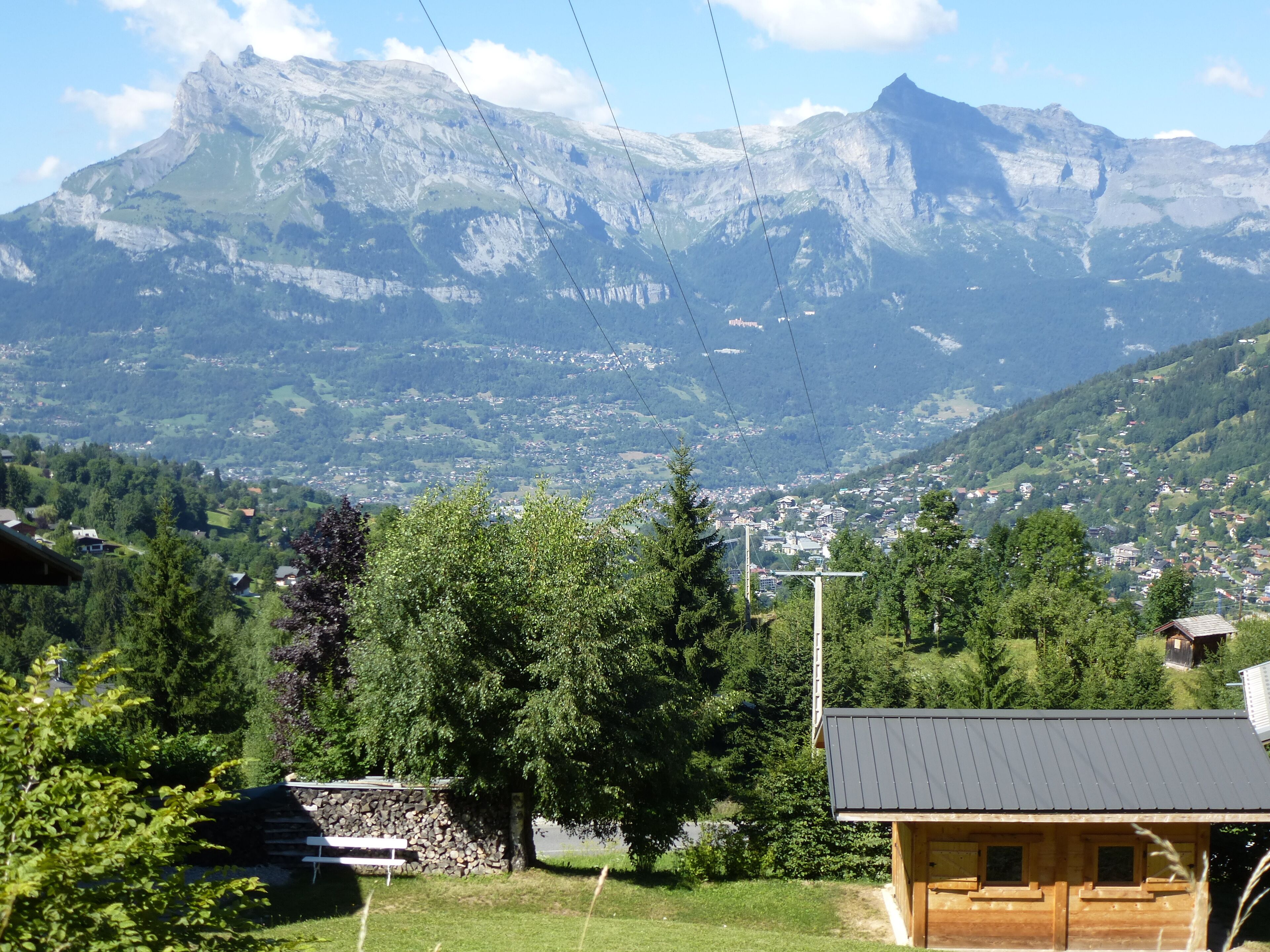 vue depuis la route de st nicolas de veroce