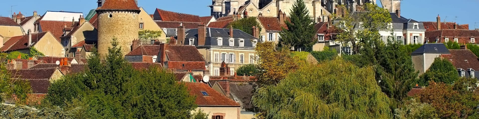Saint-Florentin im Burgund - church in Saint-Florentin in Burgundy