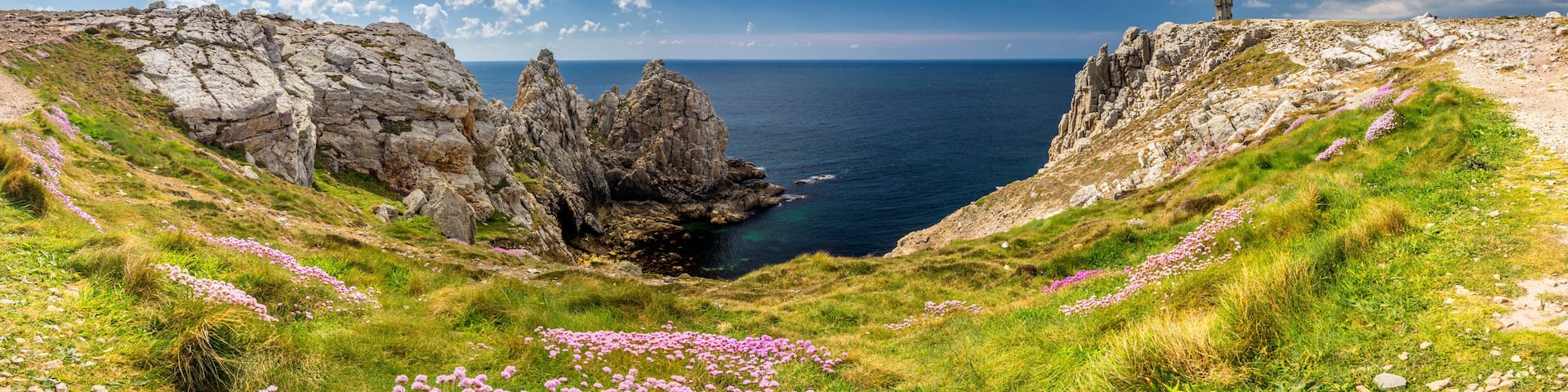 Panorama of Pointe du Pen-Hir with World War Two monument to the Bretons of Free France on the Crozon peninsula, Finistere department. Brittany (Bretagne), France.