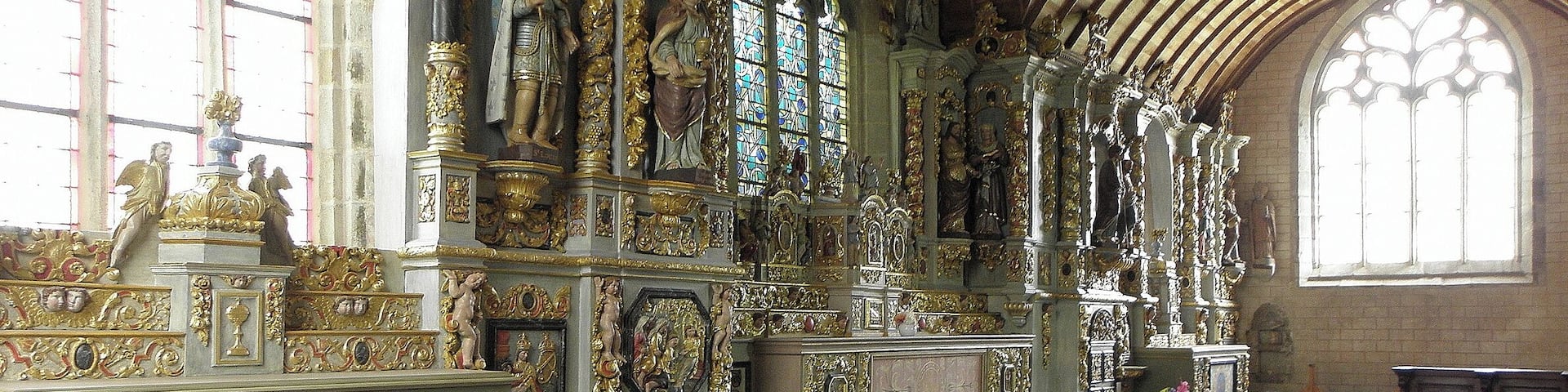 This building is classé au titre des Monuments Historiques. It is indexed in the Base Mérimée, a database of architectural heritage maintained by the French Ministry of Culture, under the reference PA00090196 .