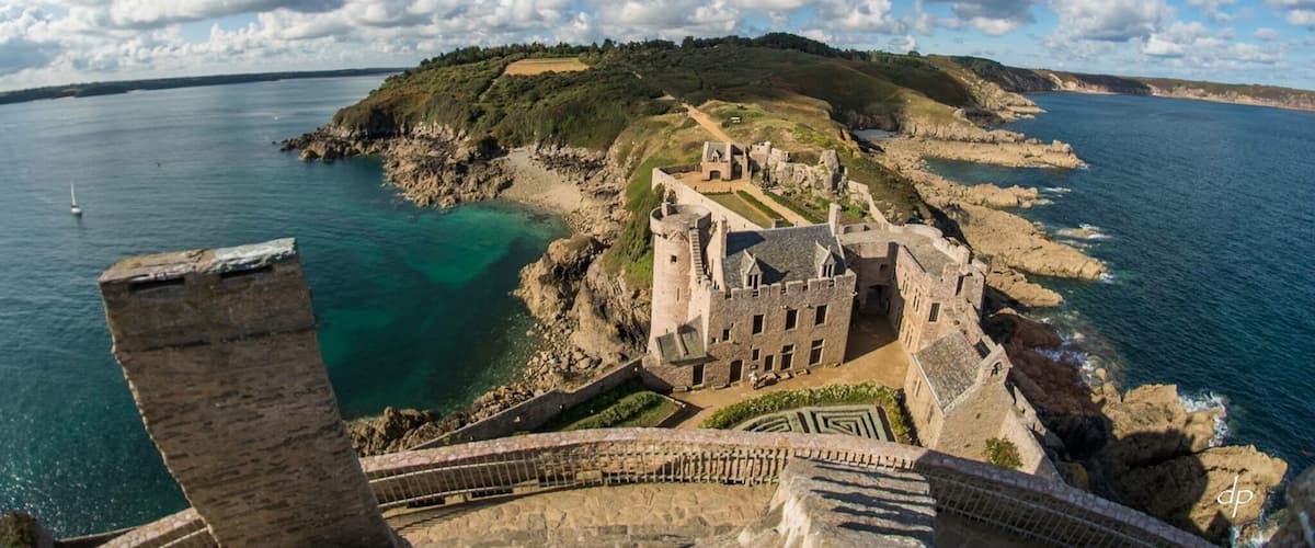 Believe the king of the World in Fort La Latte Castle !!!