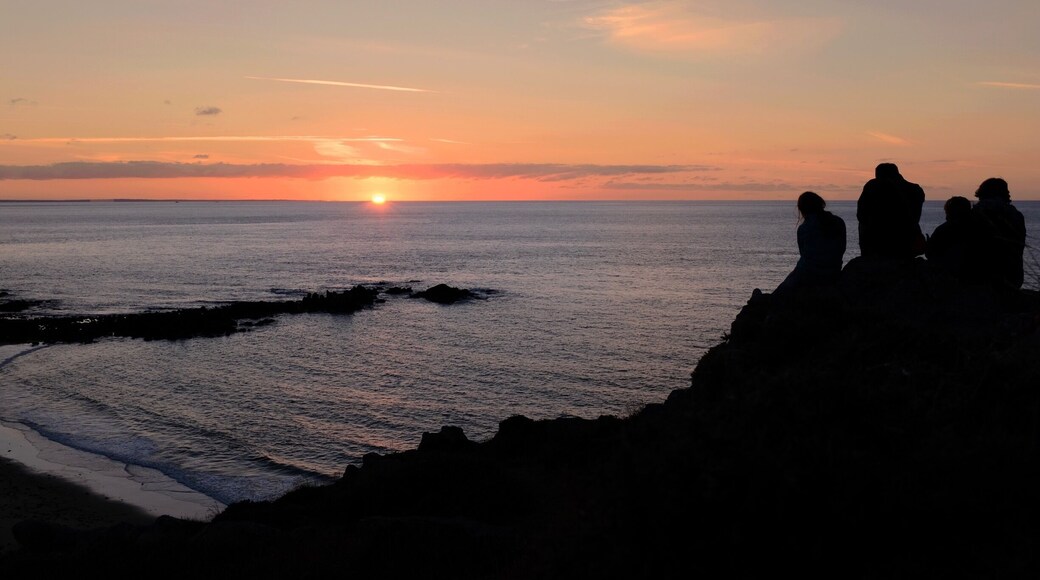 So the best thing about sunsets is sharing them