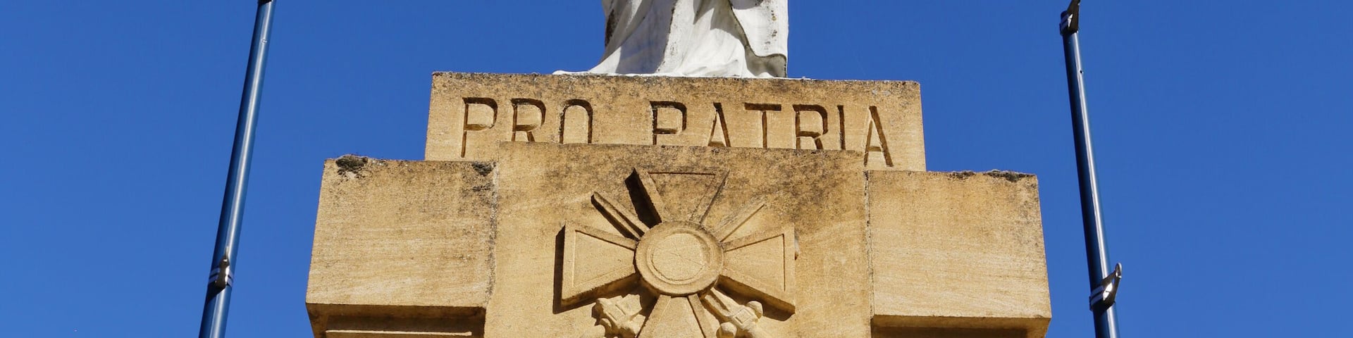monuments aix morts de Marville, France