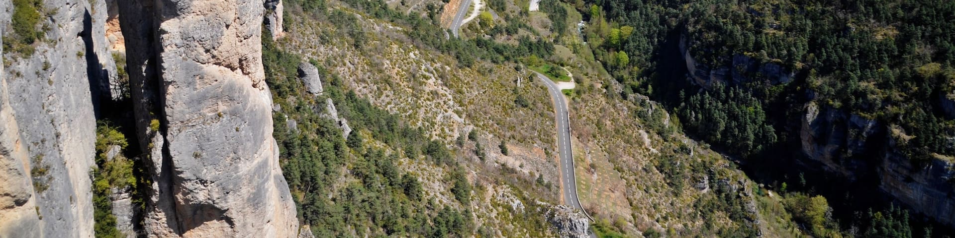 This is just one of many spectacular views from a walk entitled "Pas Du Loup". We started at Capluc, a cross on a peak above Le Rozier and did the entire circuit. It's still comfortably in my top ten all time great walks.
If you suffer acrophobia it's one to be avoided. The area is also something of a mecca for rock climbers.
The whole Goreg du Tarn is a special place for me because the tourist buses don't go there and it's reputedly the deepest gorge in Europe.