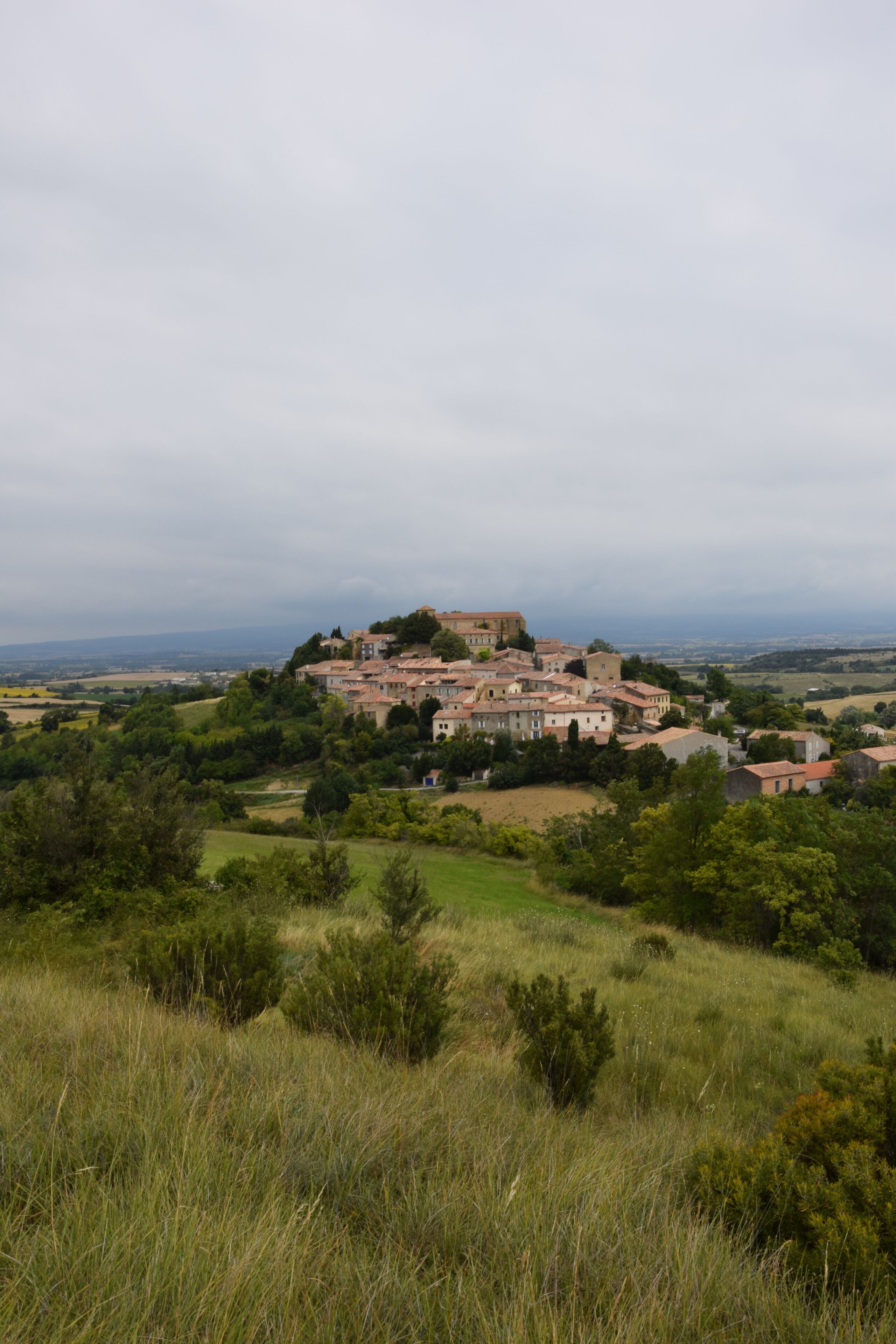 This building is indexed in the Base Mérimée, a database of architectural heritage maintained by the French Ministry of Culture, under the reference PA00102731 .