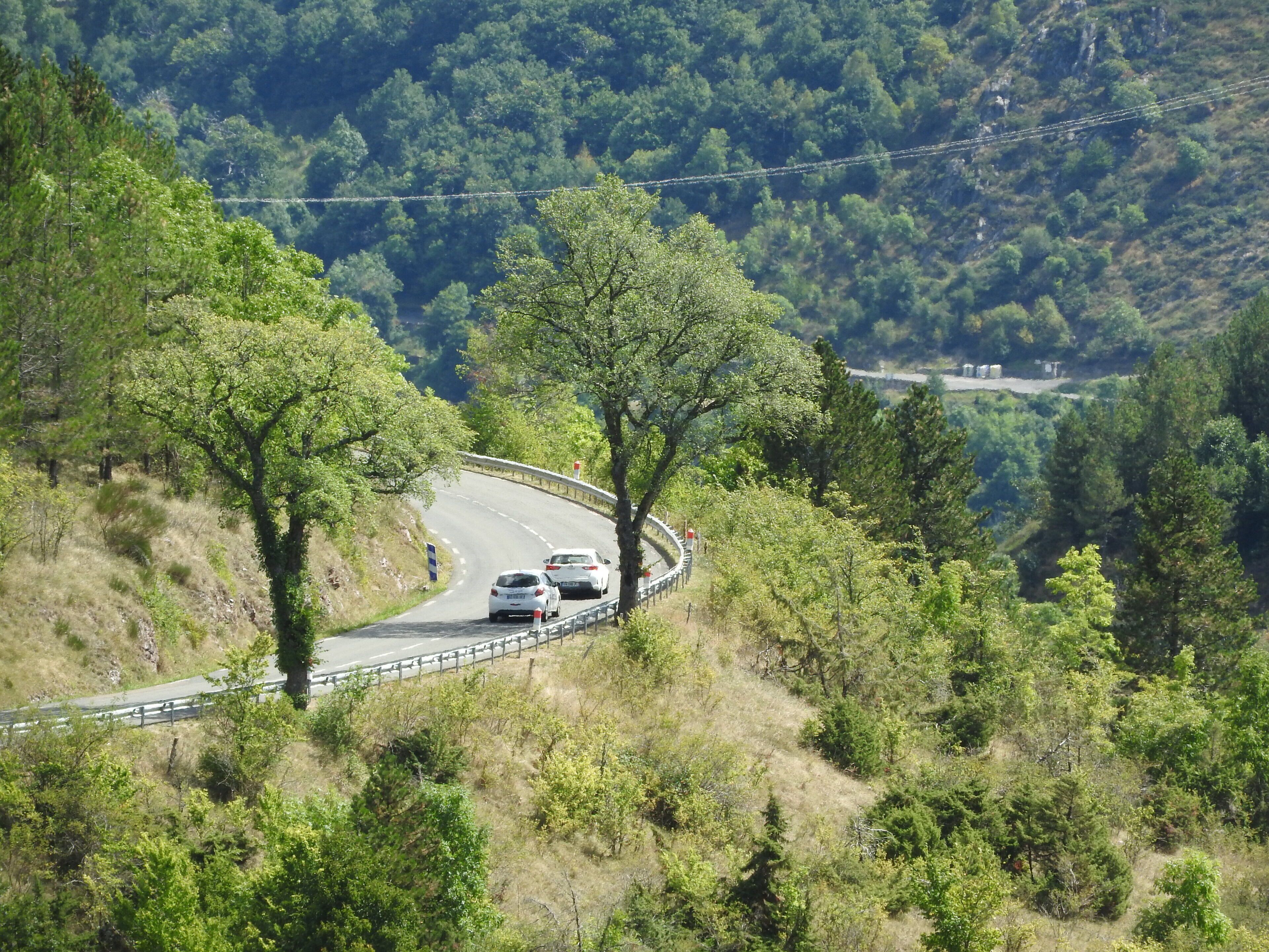 The N106 passes from Nimes via Alès to Mende. This is the Cevennes. It follows the valley of the Gardon, and crosses over the Col de Jalcreste to the valley of the Tarn, and Florac. Near the village of Montmirat it crosses into the watershed of the Lot. On the N106 climbing to Montmirat