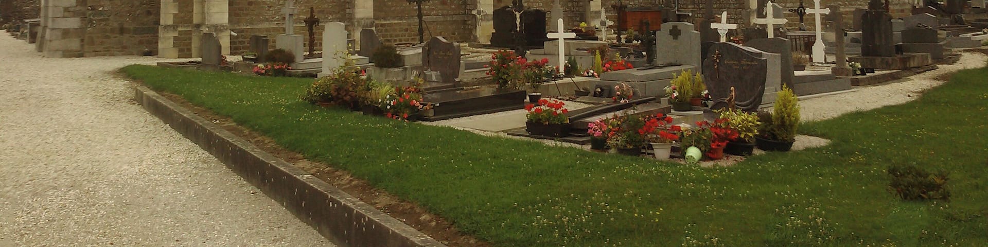 Église de fr:Giéville