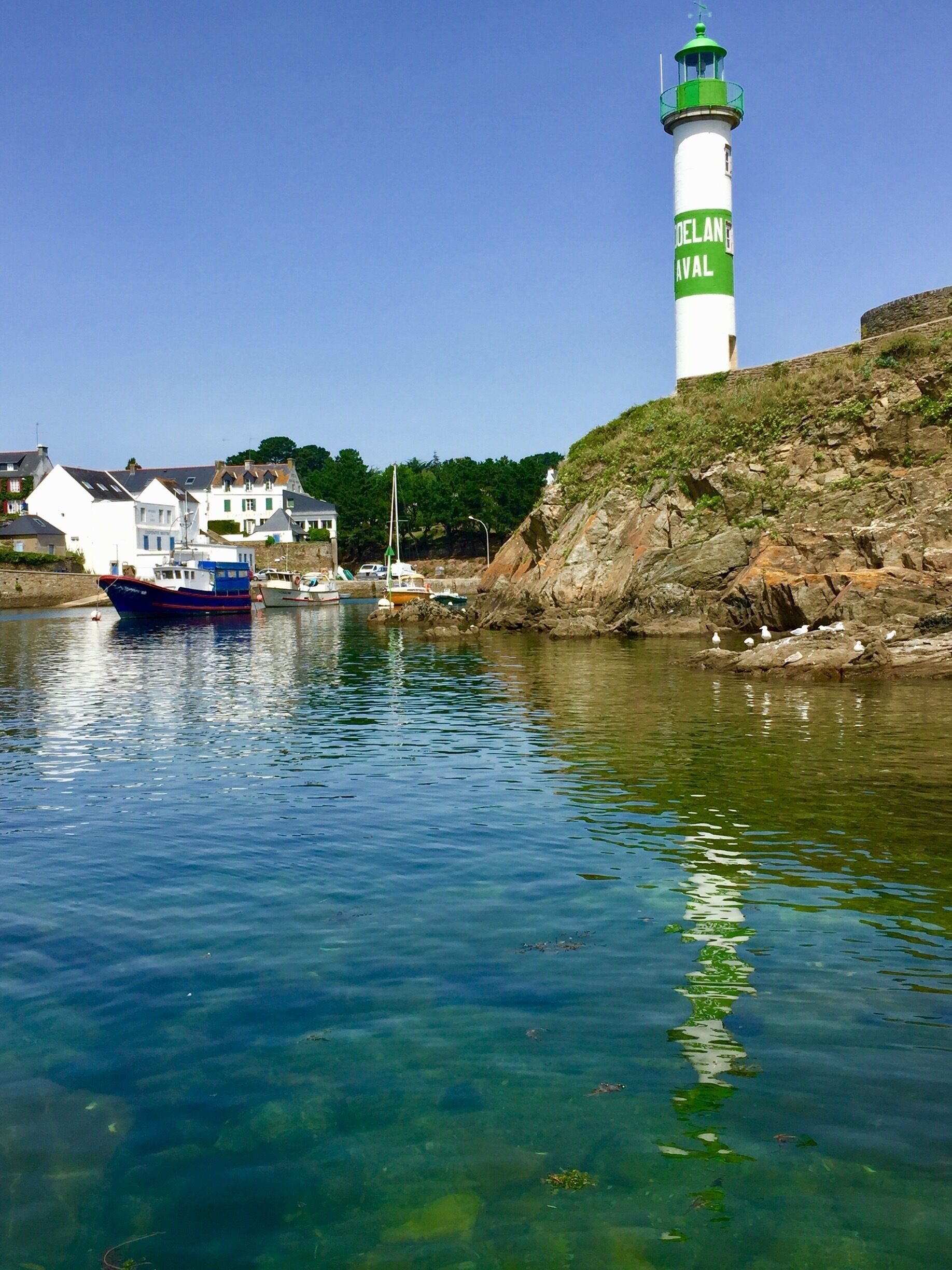 Lovely spot for swimming below the green lighthouse. 