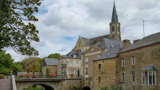 Vue du village de Craon