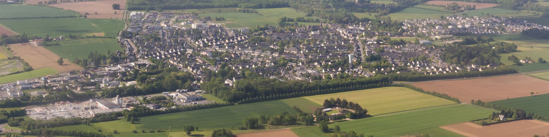 Aerial view of Chavagne during a flight between RNS and CDG.