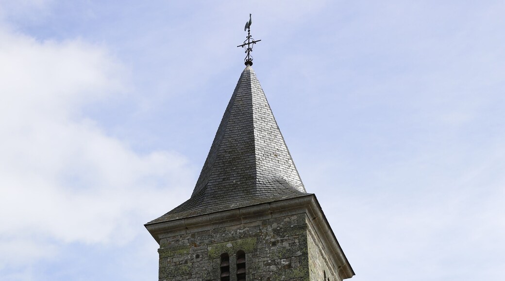 Église Saint-Martin de Campeaux.