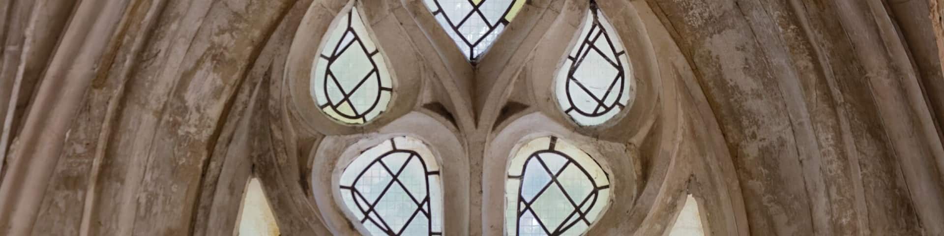 This building is indexed in the Base Mérimée, a database of architectural heritage maintained by the French Ministry of Culture, under the reference PA00081990 .