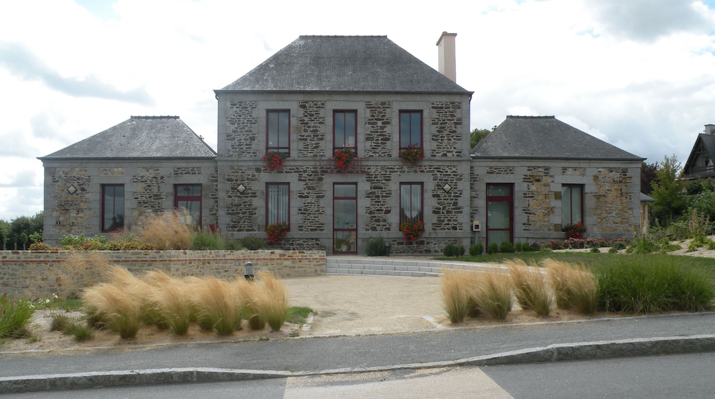 Town hall of Billé.