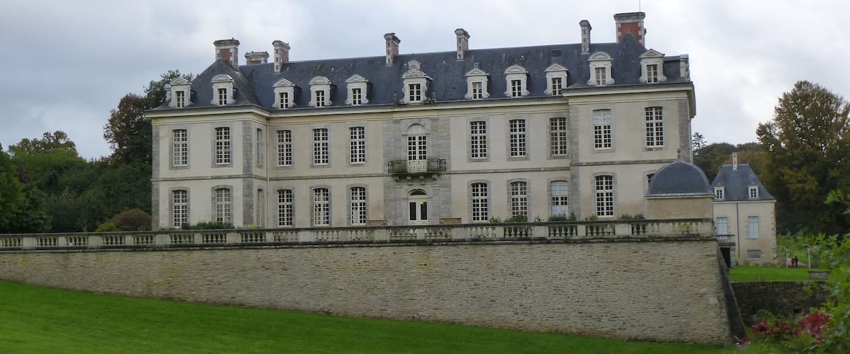 le chateau de kerguéhennec
