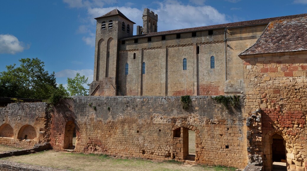 Beaumont-du-Perigord, diverses vues, France