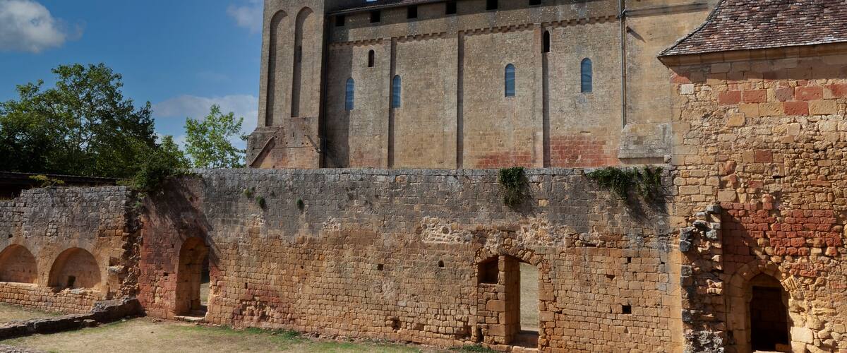 Beaumont-du-Perigord, diverses vues, France