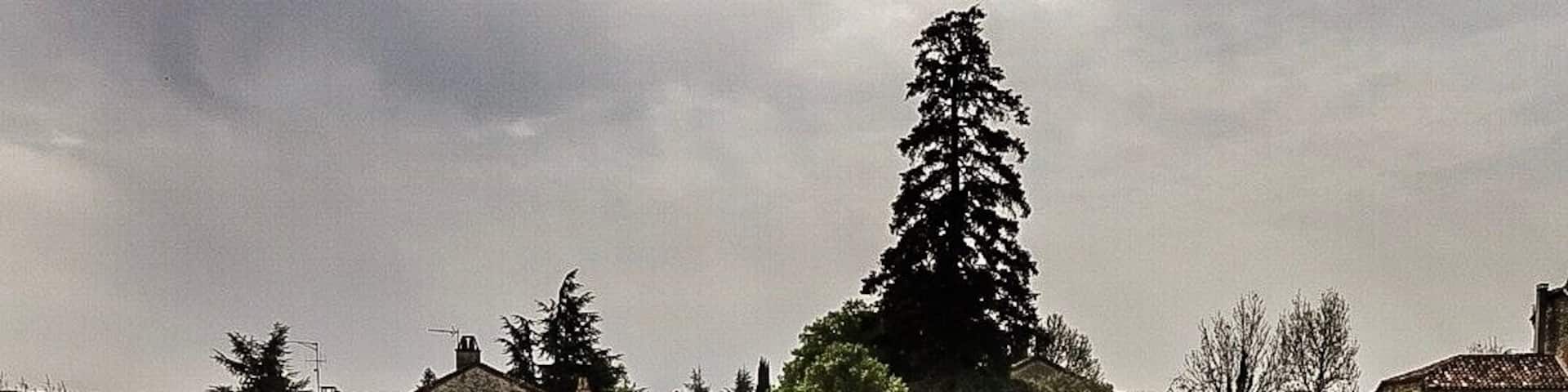 Tiny typically picturesque village for the Lot valley