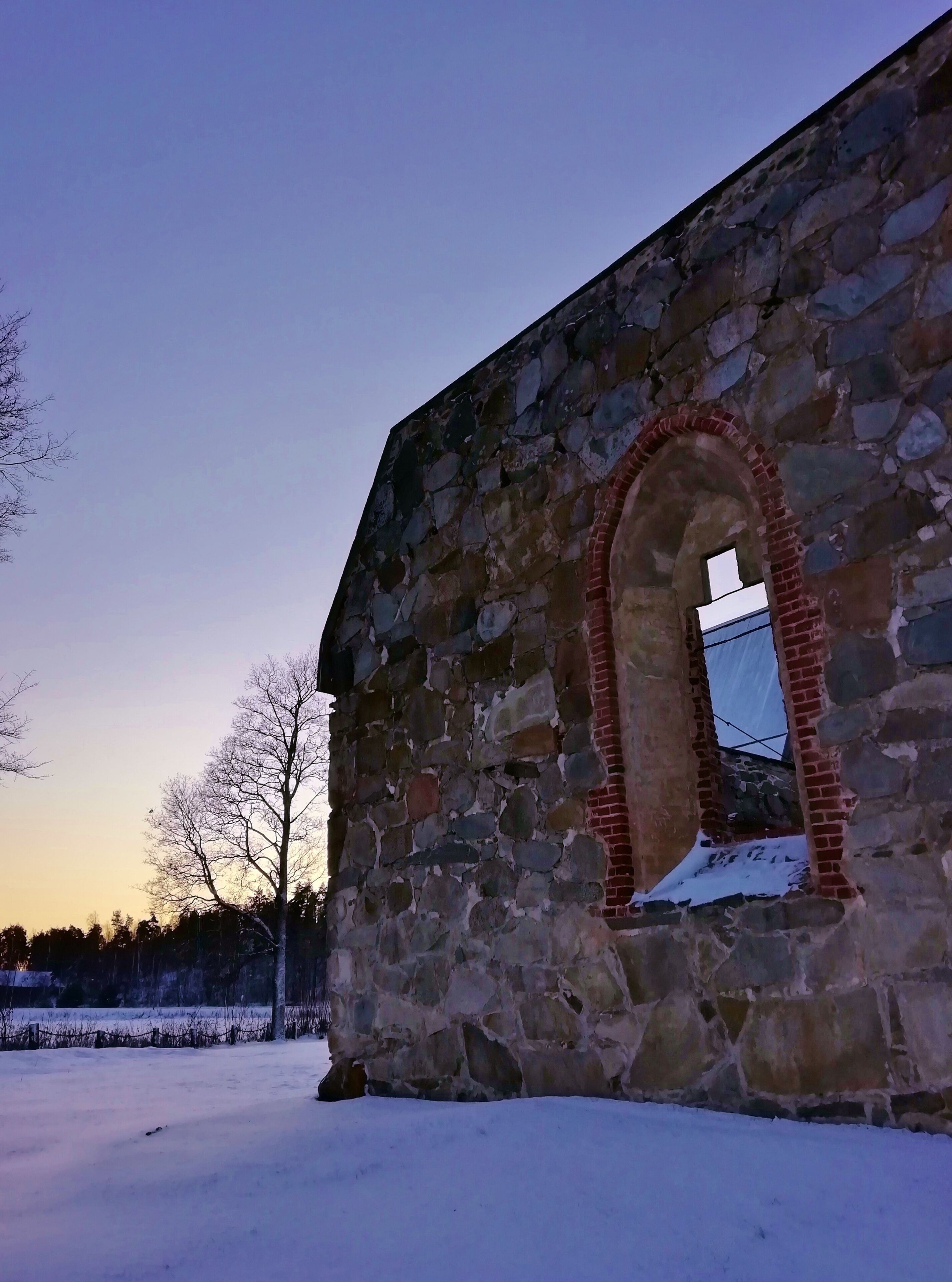 The Church of St. Michael 

Construction of the old church at Pälkäne is believed to been between 1495–1505. #Trovember