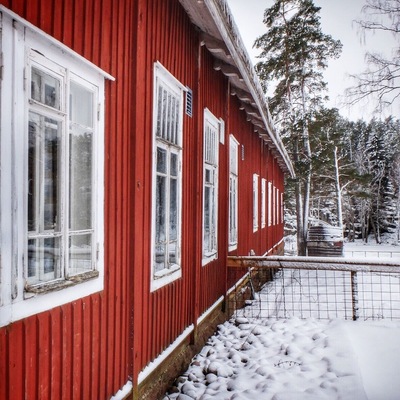 The Stallhagen Brewery is the only one on the Åland Islands and comes complete with a pub serving it's delicious wares (and an unlisted menu that changes daily based on what's available). They even produce what is called a 'shipwrecked beer' - a recipe recreated from a beer discovered on a nearby sunken ship from the 1840s!
