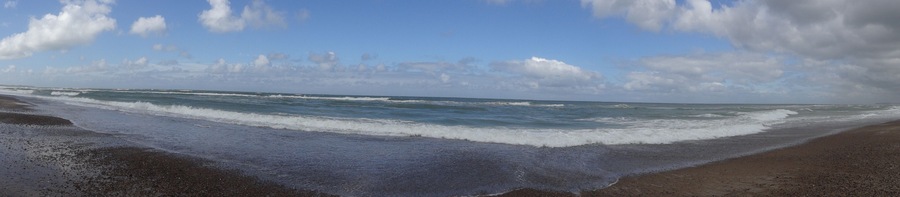 Panorama am meenschenleeren Klim Strand in Dänemark
