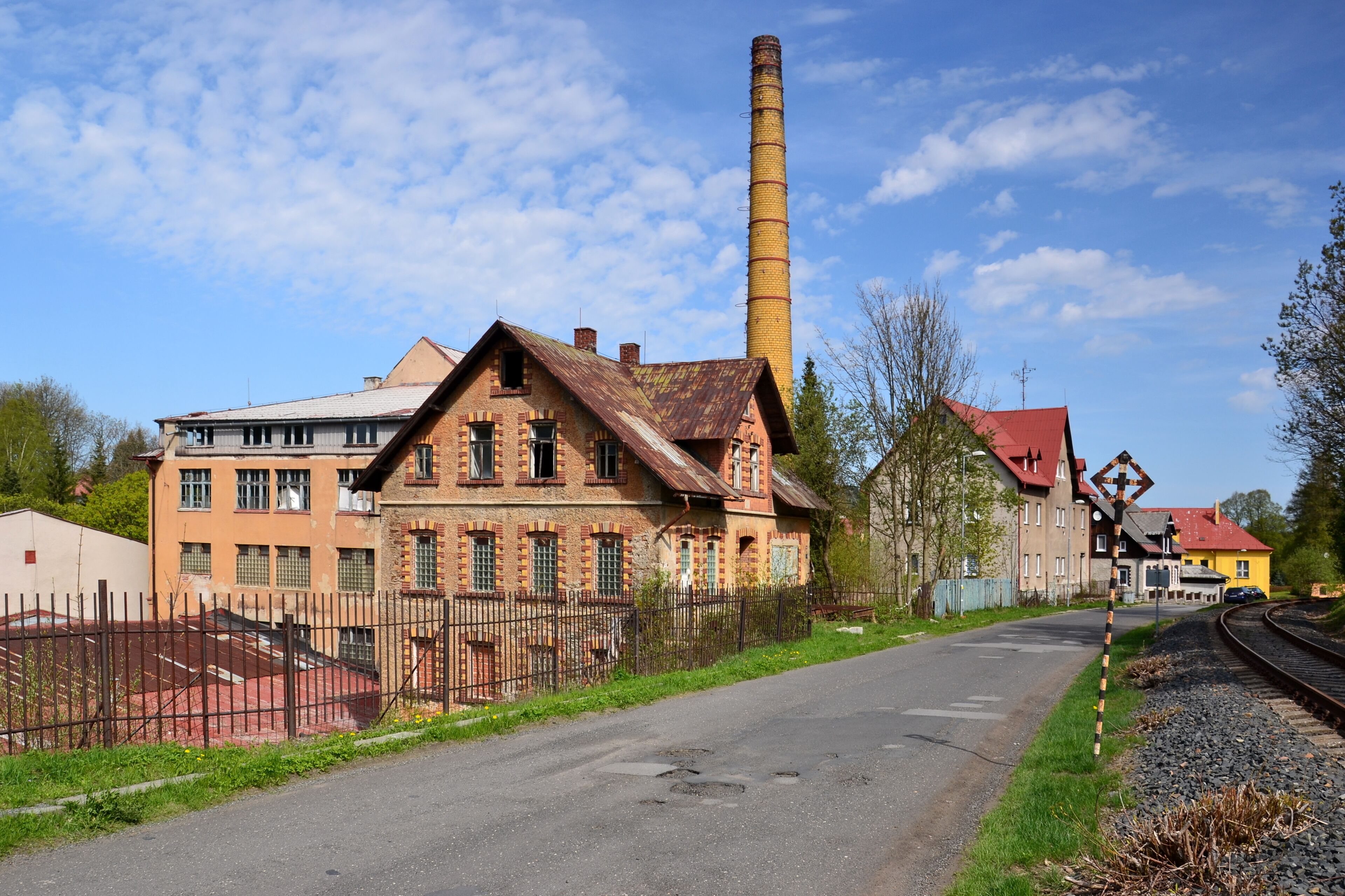 Vejprty – průmyslový objekt v Komenského ulici