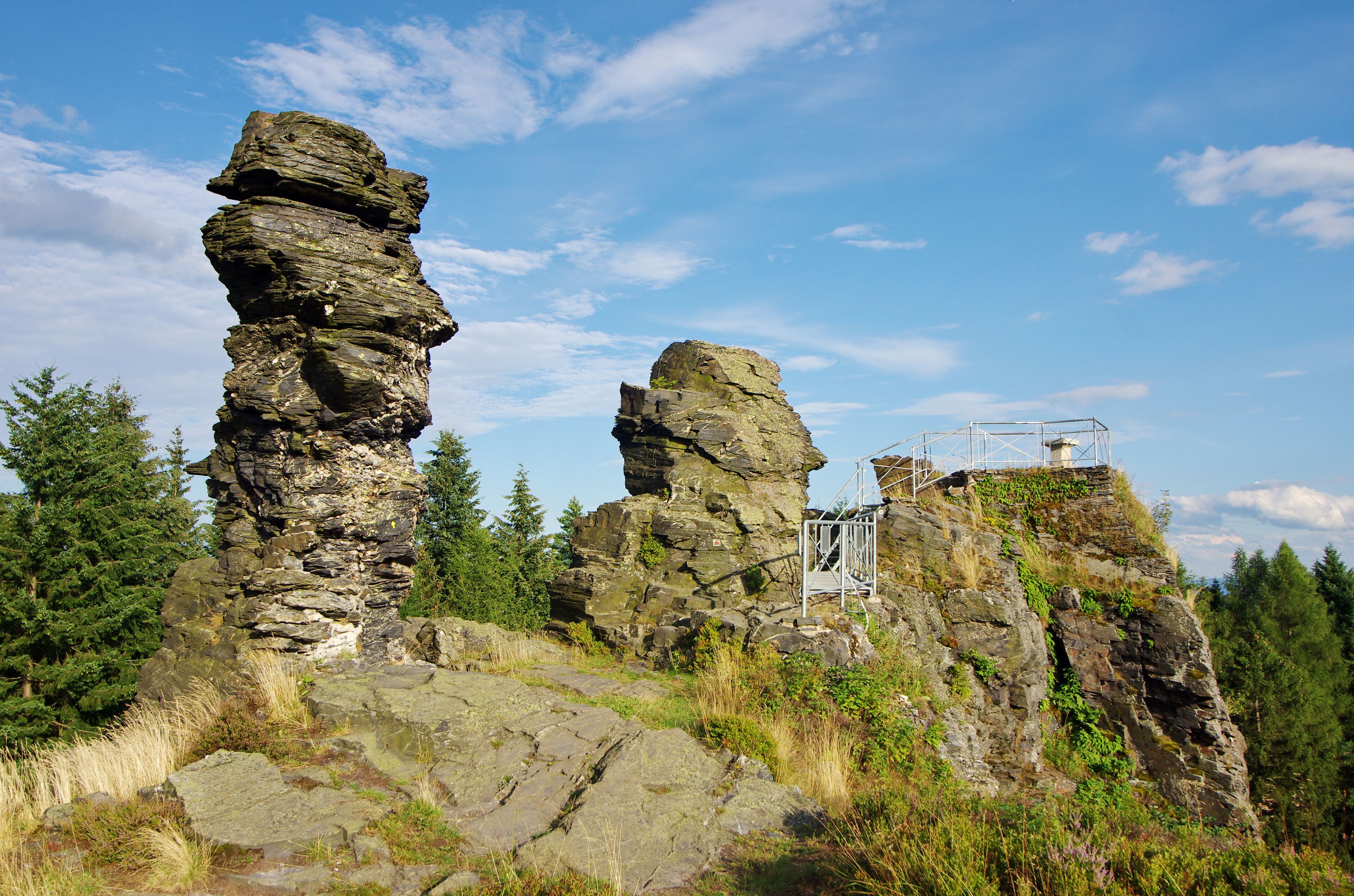Přírodní památky Vysoký kámen, okres Sokolov