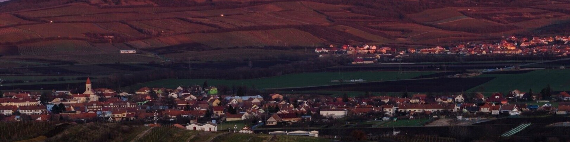 View of the Pálava Hills from the Dunajovicke Hills. In the foreground is Dolní Dunajovice village.
#LikeALocal #hills #czechrepublic #moravia #palava #village #sunset #winter