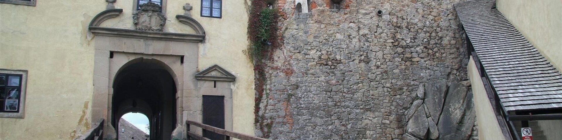 Buchlov - castle (first court)
A small fee for a guide to upholt restoration work.
https://en.wikipedia.org/wiki/Buchlov