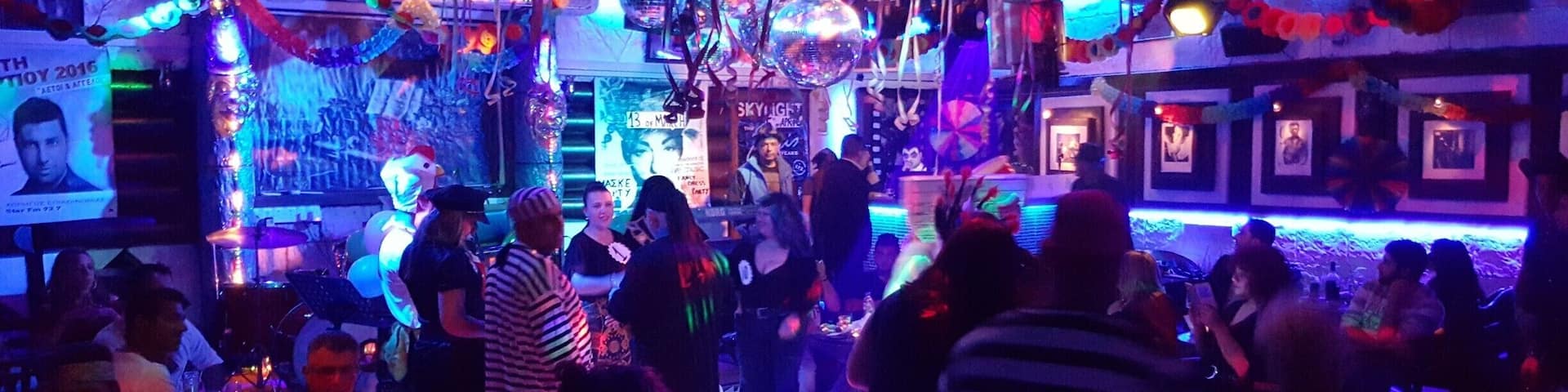 What a party and great atmosphere. Love these people