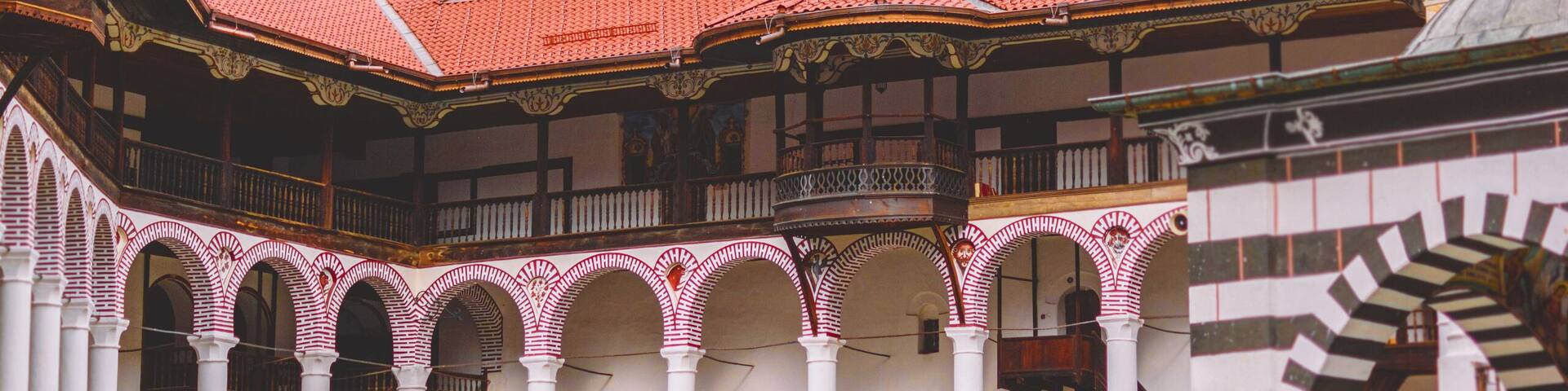 Seeing the Monastery of Saint Ivan of Rila or the Rila Monastery I understand why it is one of the most famous and culturally important places in our country. It's an amazing place! ⠀
It is situated in the Rila mountains, highest mountain range in Bulgaria and was founded in the 10th century.